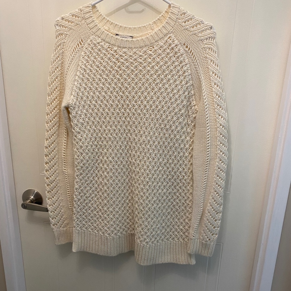 GUESS Sweater - Picture 1 of 2